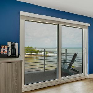 Room Two Double Beds Ocean View